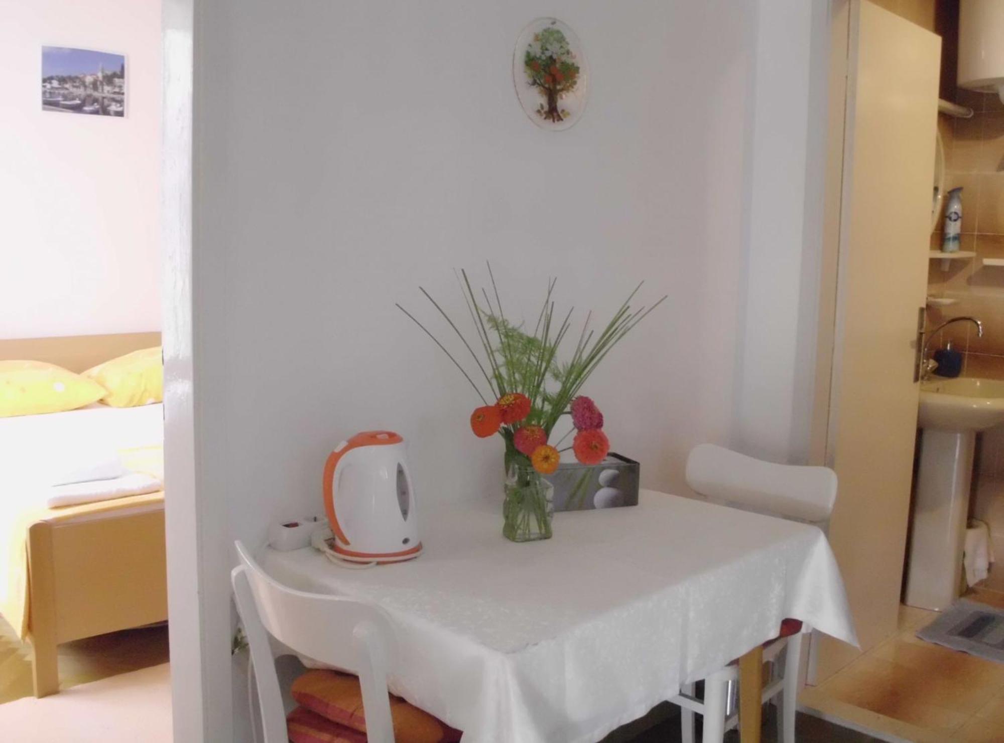 Apartments Gorana สปลิตสกา ภายนอก รูปภาพ