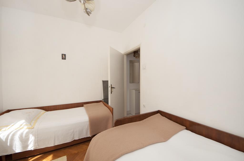 Apartments Gorana สปลิตสกา ภายนอก รูปภาพ